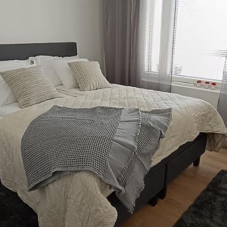 Kodikas Huoneisto, Oma Sauna, Ilmainen Pysaekoeinti Rovaniemi Kültér fotó