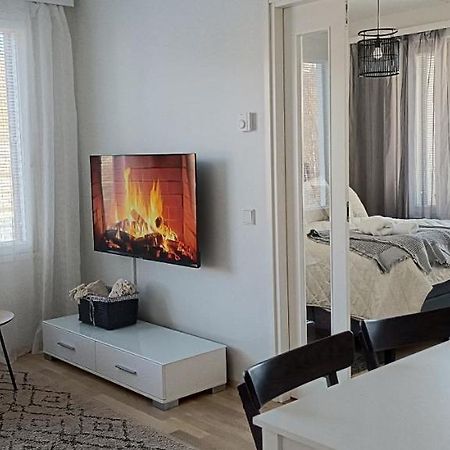 Kodikas Huoneisto, Oma Sauna, Ilmainen Pysaekoeinti Rovaniemi Kültér fotó